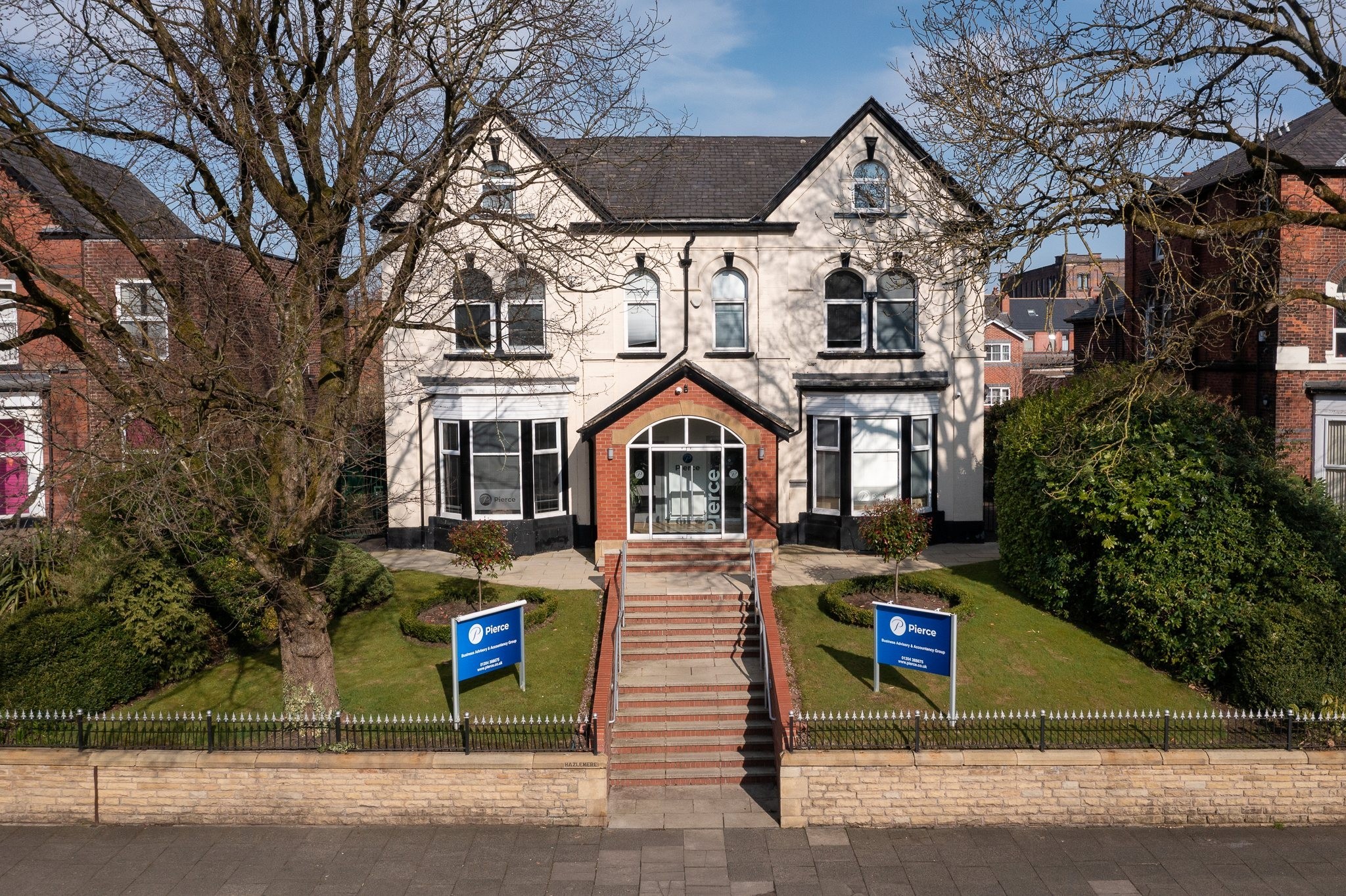 The external of the Pierce Accountants Bolton office